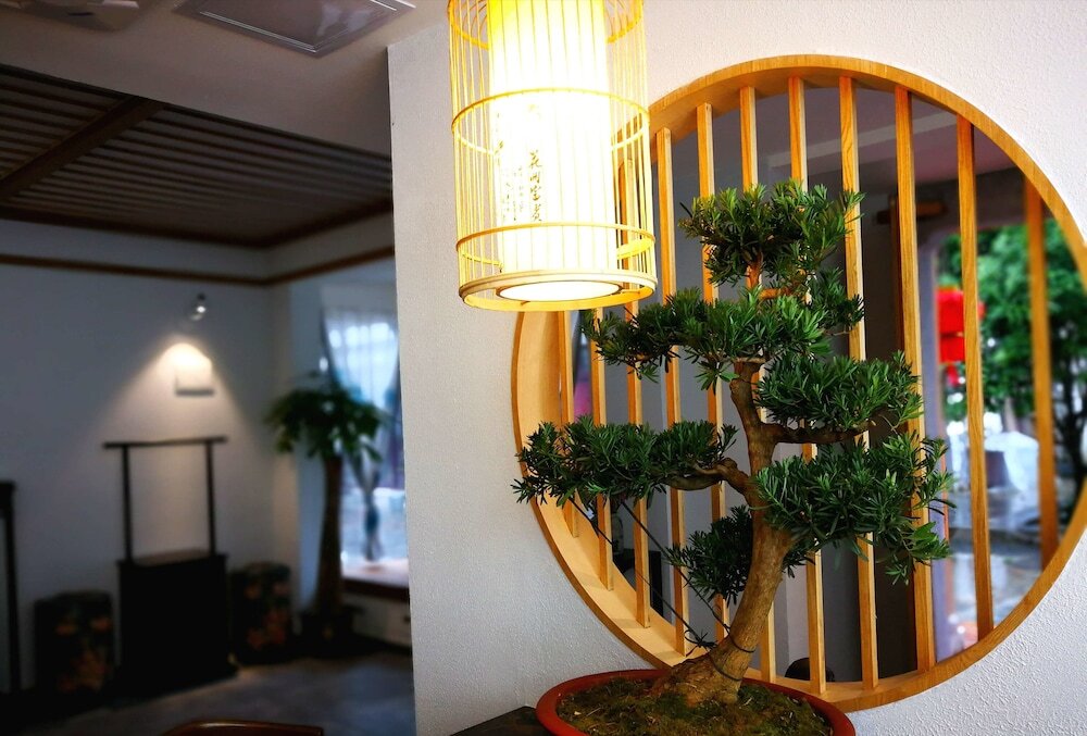 Гуйлинь: The Beyond Villa Guilin