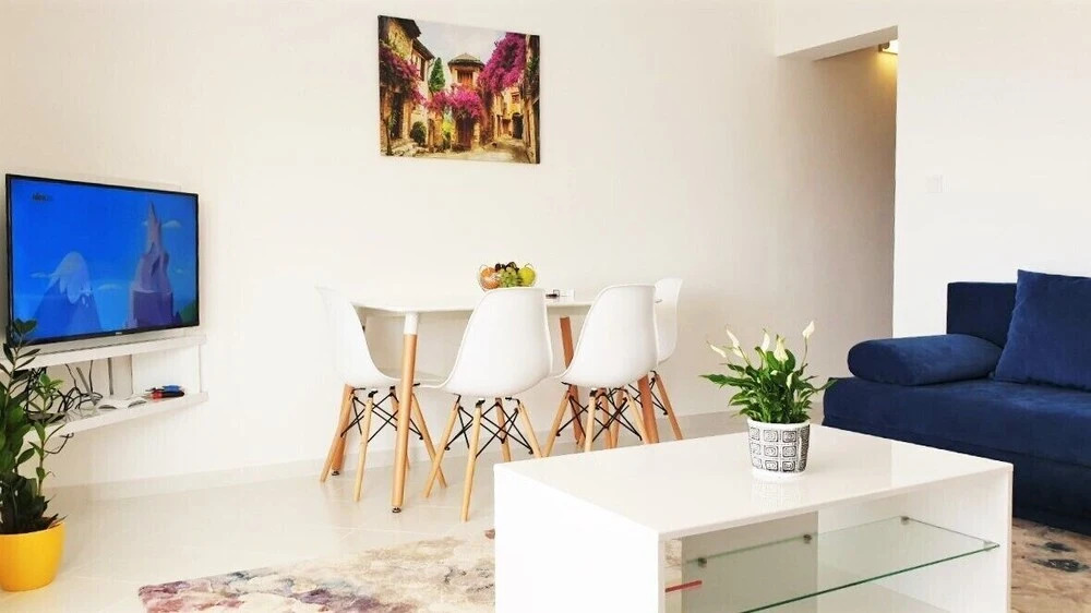 Beautiful Sea View Apartment — фото 4