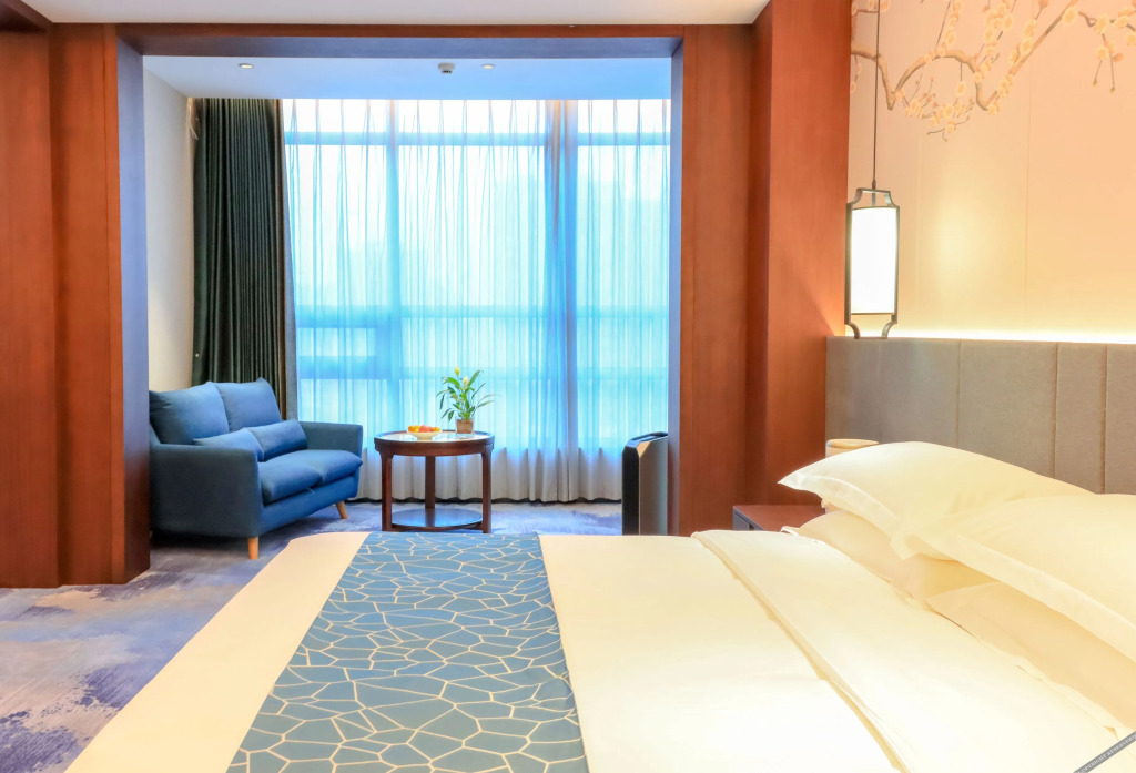 Цзиньчжун: Yun-Ray Phoenix Hotel