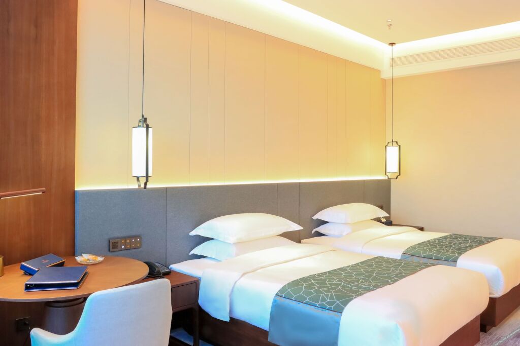 Цзиньчжун: Yun-Ray Phoenix Hotel