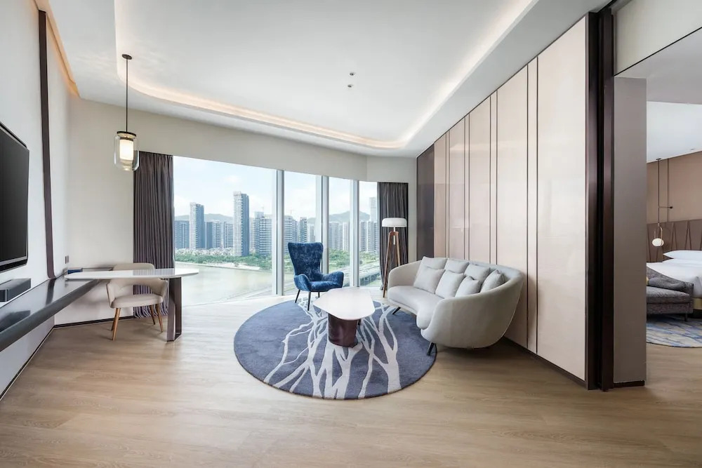 Чжухай: Renaissance Zhuhai