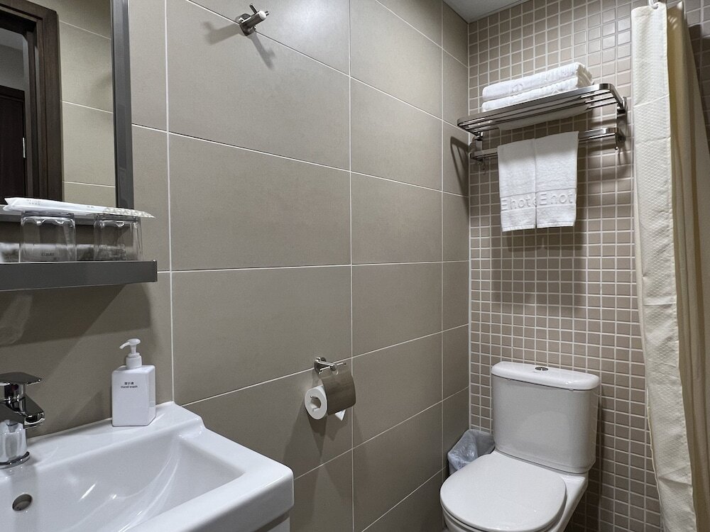 Коулун: WE Hotel Kowloon