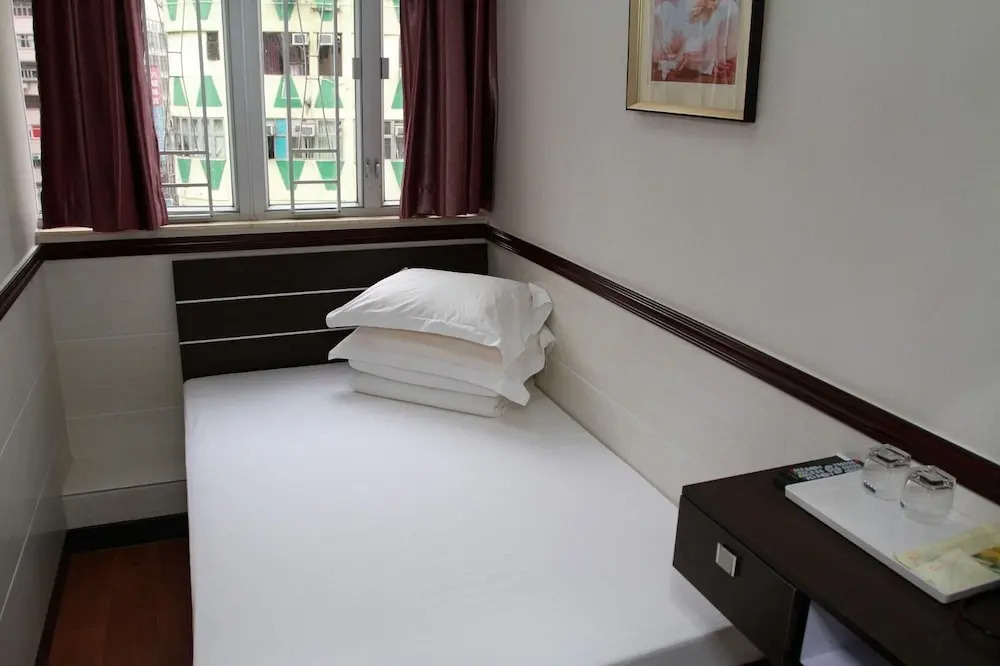 Гонконг: National Inn HK