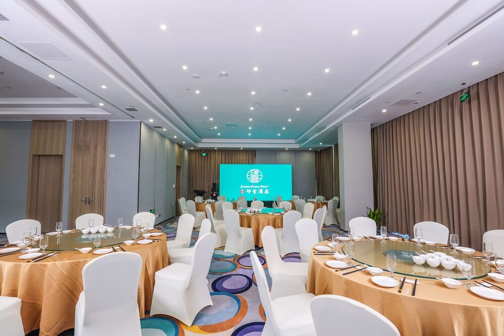 Шаогуань: Blossom Garden Resort
