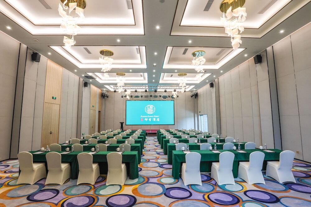 Шаогуань: Blossom Garden Resort
