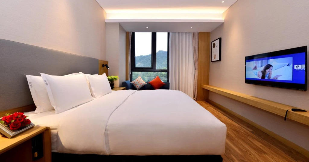 Лоян: Holiday Inn Express Luanchuan