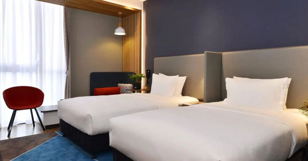 Лоян: Holiday Inn Express Luanchuan