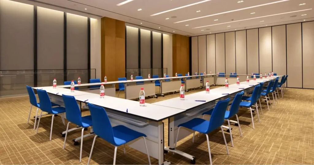Лоян: Holiday Inn Express Luanchuan