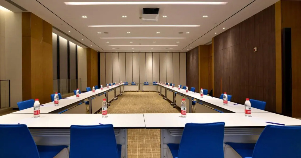 Лоян: Holiday Inn Express Luanchuan