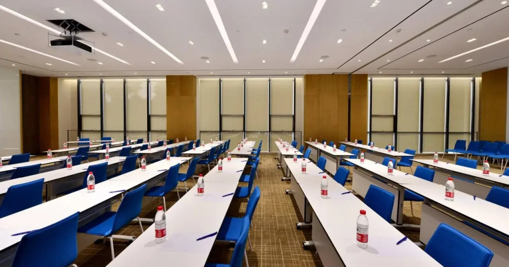 Лоян: Holiday Inn Express Luanchuan