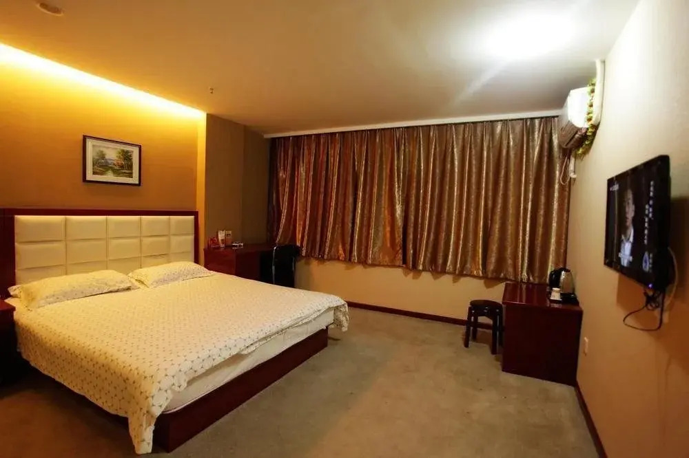 Ухань: Super 8 by Wyndham Wuchang Railway Station East Sq Jing An