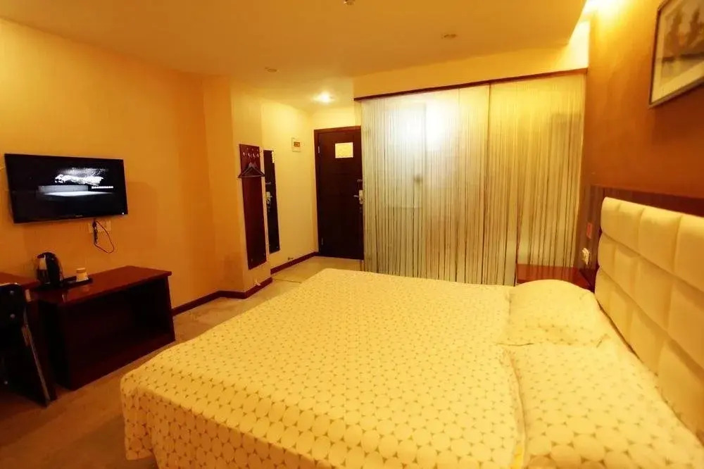 Ухань: Super 8 by Wyndham Wuchang Railway Station East Sq Jing An