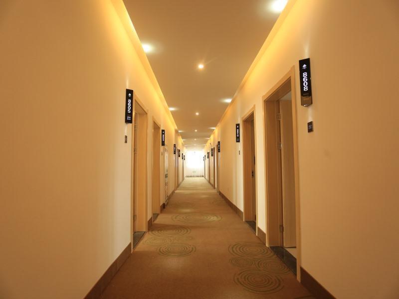 Аньцин: Greentree Inn Anqing City Yixiu Government District University City Express Hotel