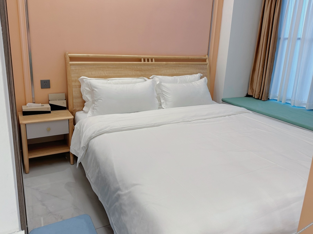 Floral Hotel·Nanao Green Water Blue Bay light luxury home stay — фото 3