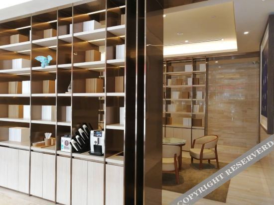 Вэйнань: Ji Hotel (Hancheng Future Town Branch)