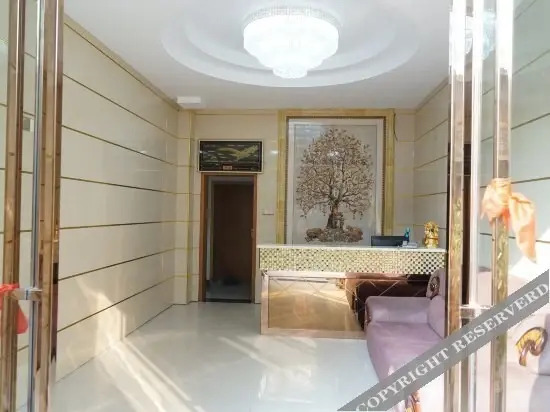 Йиян: Wanhong Hostel