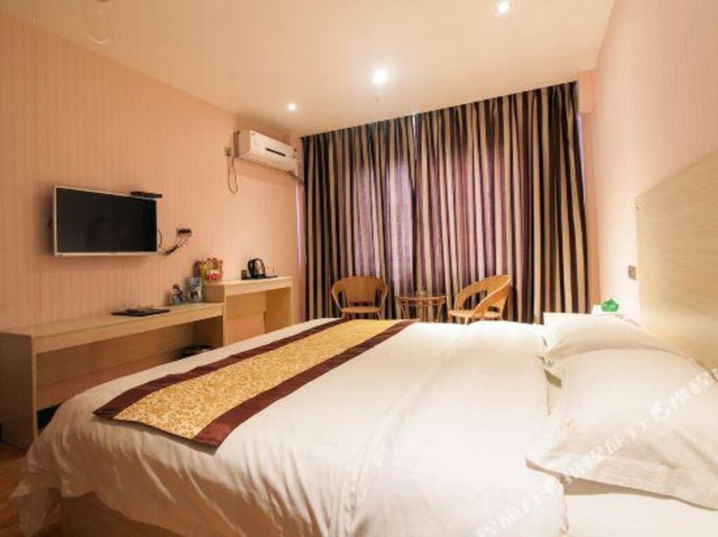 Баоцзи: Baoji Ailun Express Hotel