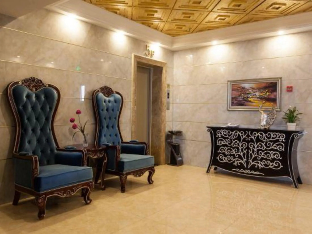 Чжэнчжоу: Binhe  Hotspring  Holiday  Hotel