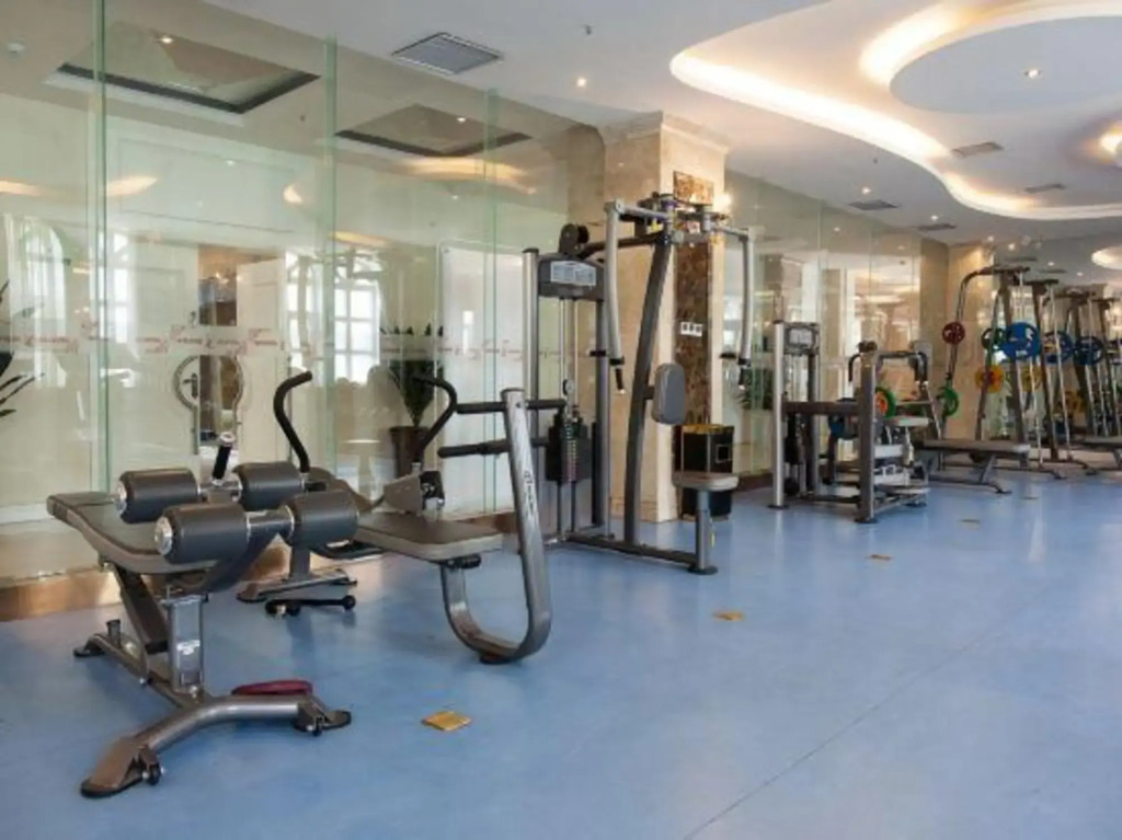 Чжэнчжоу: Binhe  Hotspring  Holiday  Hotel