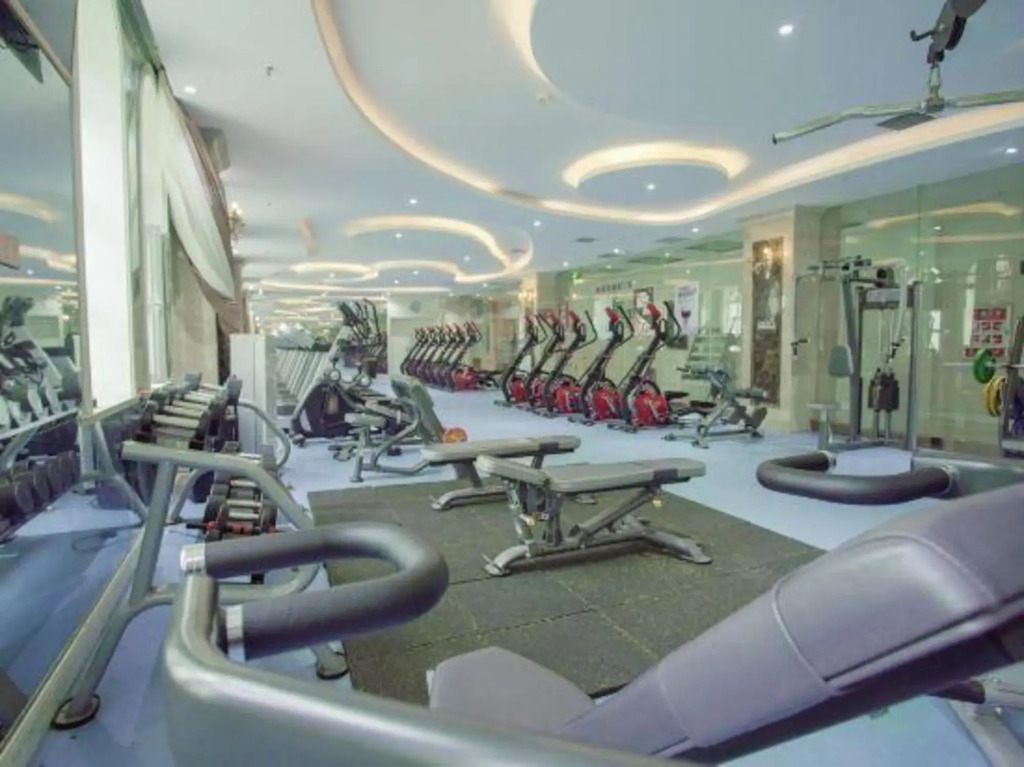 Чжэнчжоу: Binhe  Hotspring  Holiday  Hotel