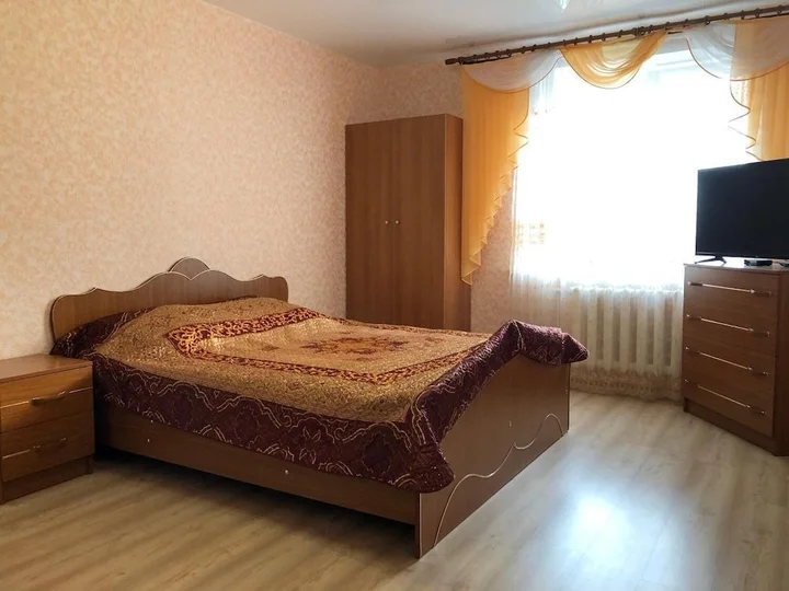 Тамбов: Апартаменты на ул. Ореховой, 3