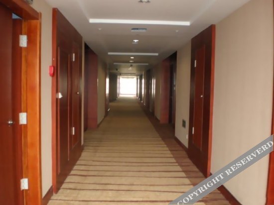 Янгиианг: Taimin Hostel