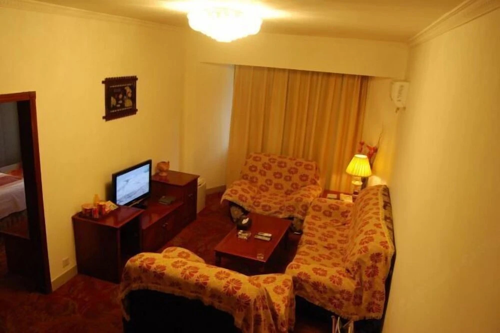 Лешан: Liyuan Hotel
