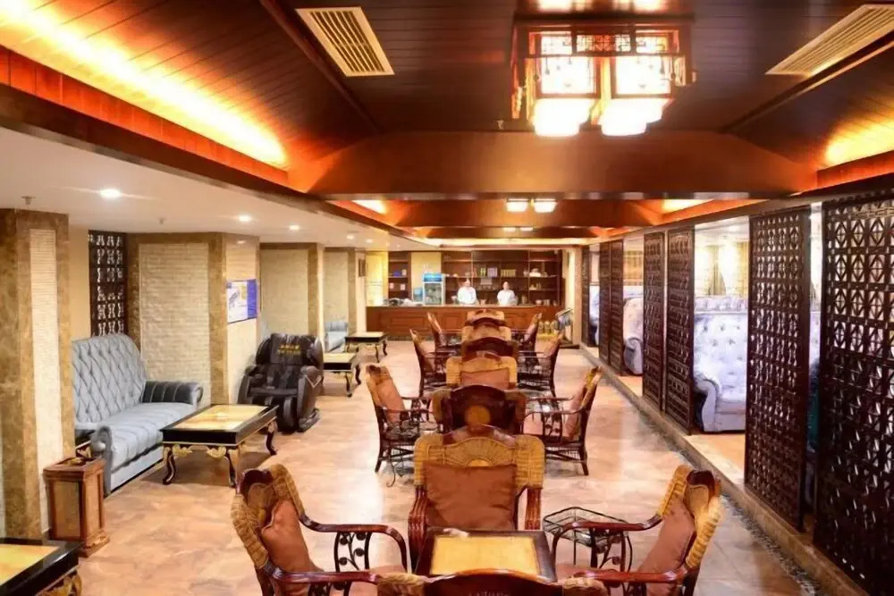 Лешан: Liyuan Hotel