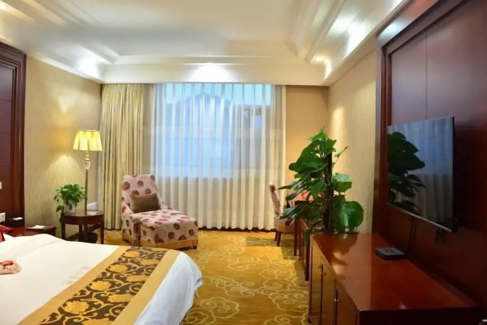 Лешан: Liyuan Hotel