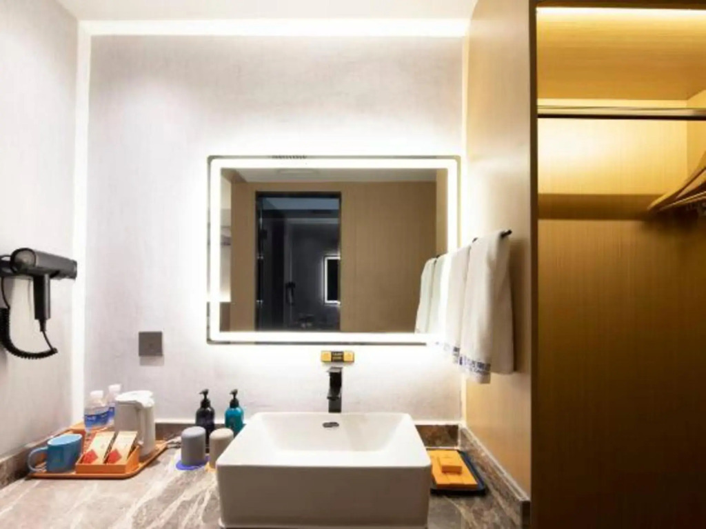 Чанчжоу: M Hotel Changzhou Spring and Autumn Yancheng