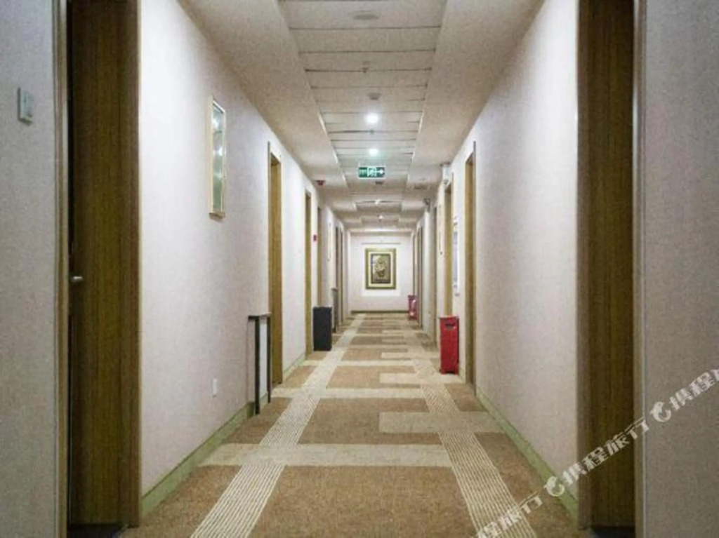 Хандань: Eaka 365 Hotel Guangping Jinguangyuan