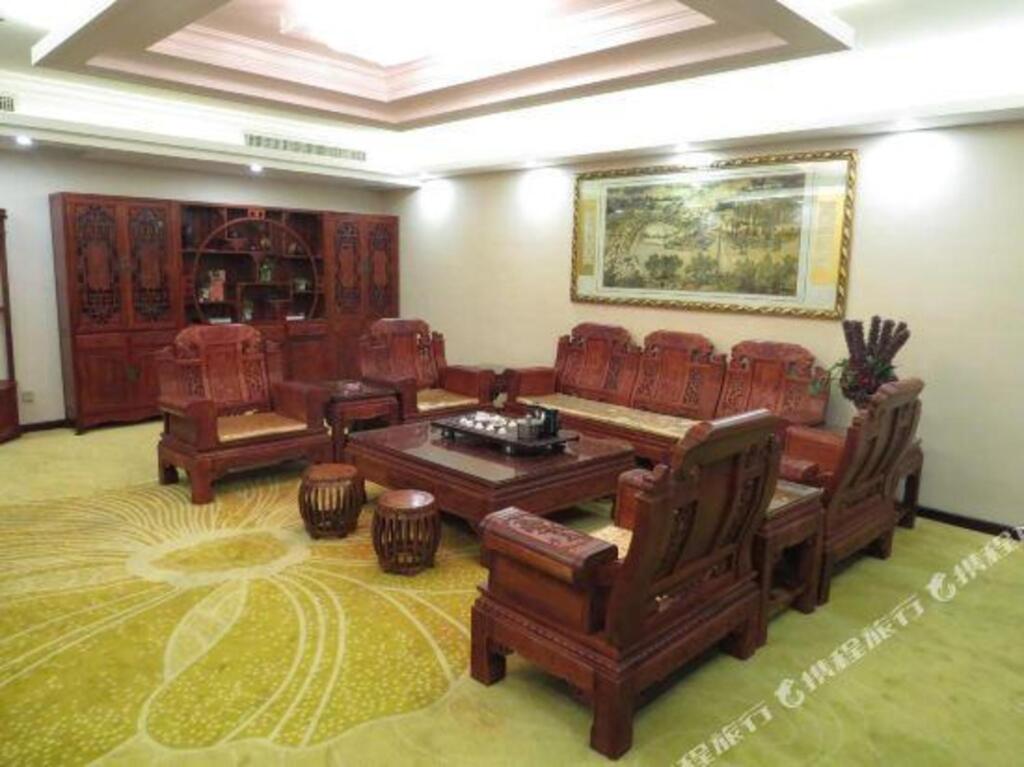 Наньян: Fangyuan Express Hotel Nanyang Zhenping