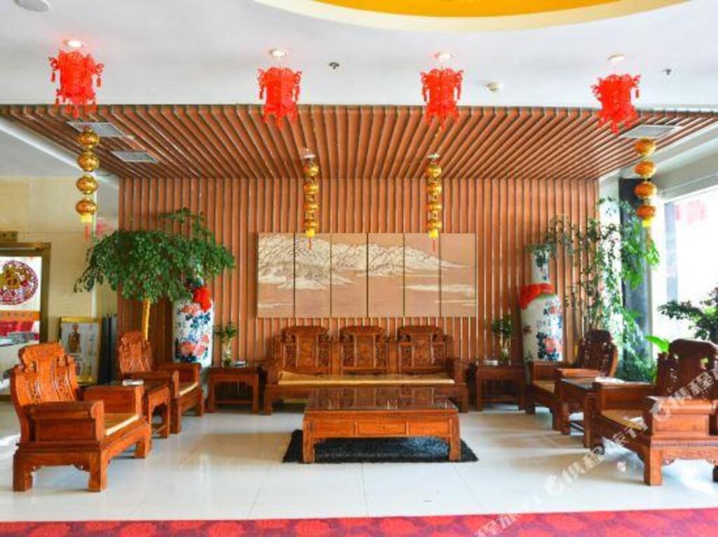 Наньян: Fangyuan Express Hotel Nanyang Zhenping