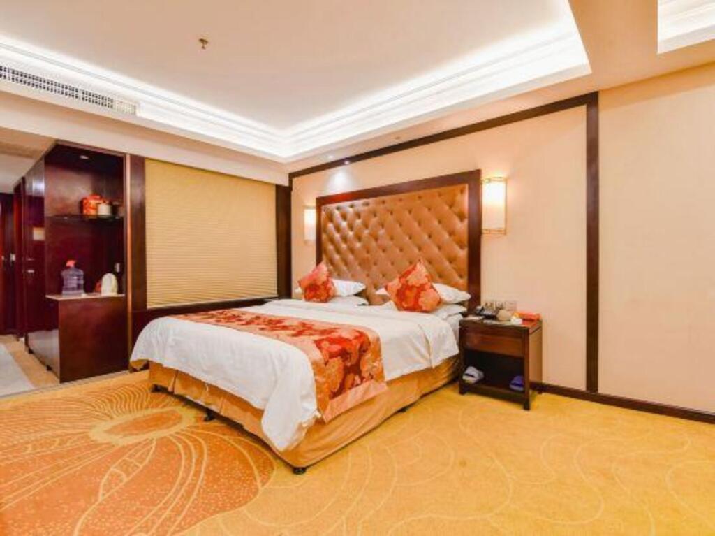 Наньян: Fangyuan Express Hotel Nanyang Zhenping
