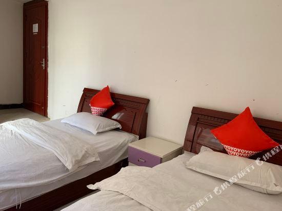 Queensway Courtesy Guest House (Lo Lion Bay) — фото 1