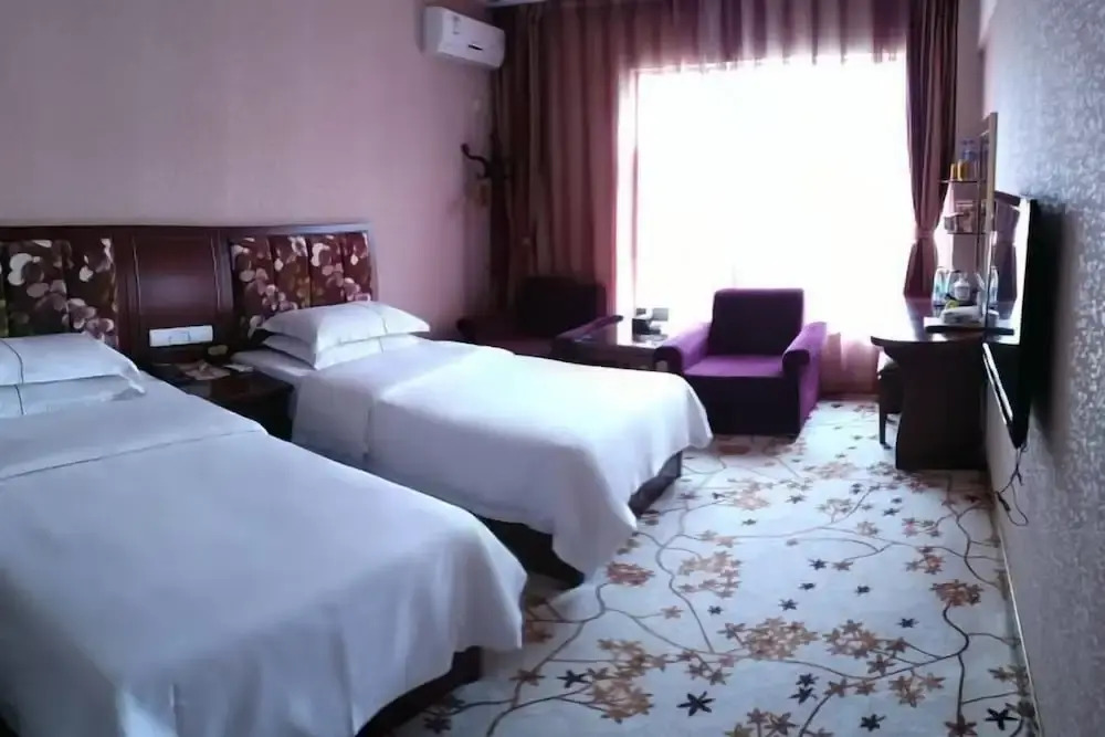 Цзиньби: Pangye Hotel