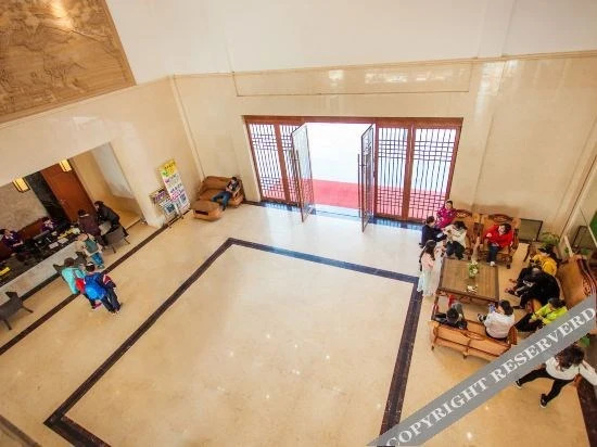 Хойчжоу: Shunyi Oriental baipenhu Hot Spring Hotel (Huizhou Huidong Baipenzhu store)