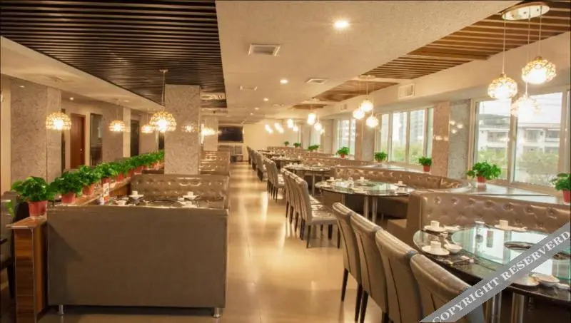 Гуйлинь: Days Inn by Wyndham Business Place Guilin Yishun