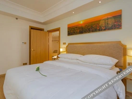 Сичан: Vienna 3 Best Hotel (Xichang Qionghai Wetland Park Hangtian Avenue)