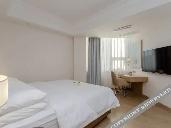 Сичан: Vienna 3 Best Hotel (Xichang Qionghai Wetland Park Hangtian Avenue)