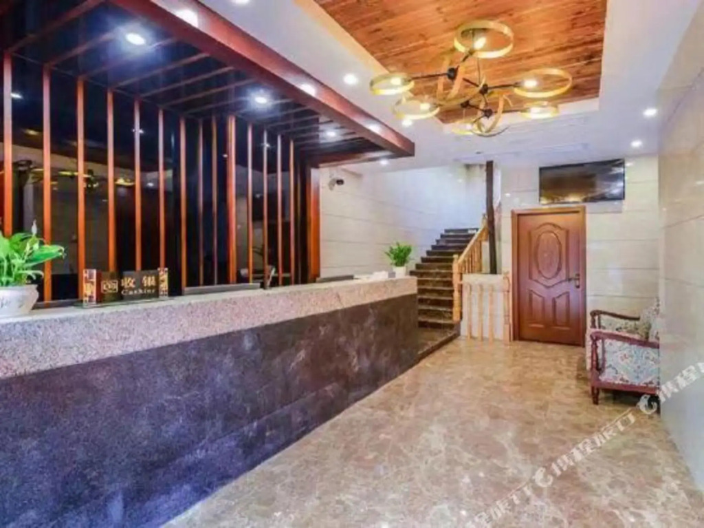Чэнду: Aishang House Hotel