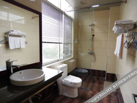 Наньнин: Shengyuan Business Hotel