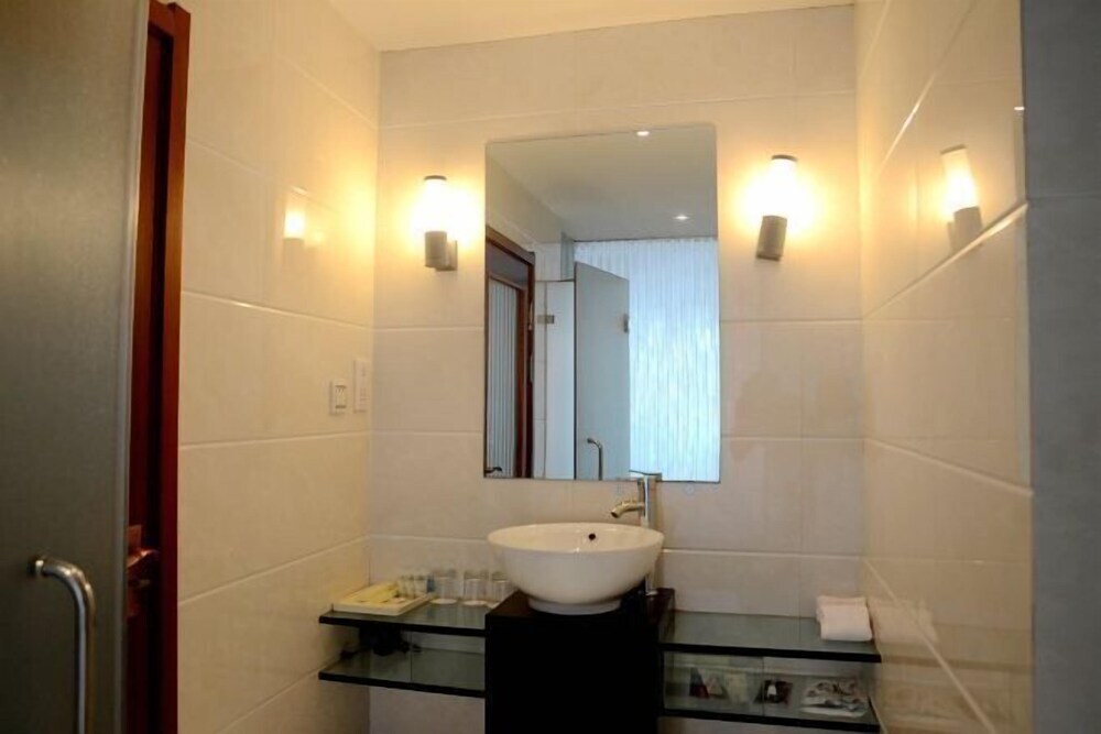 Сифын: Lucheng International Hotel