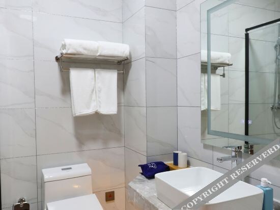 Линьфэнь: 7 Days Premium Hotel ( Xiang - Dayun Road Branch)