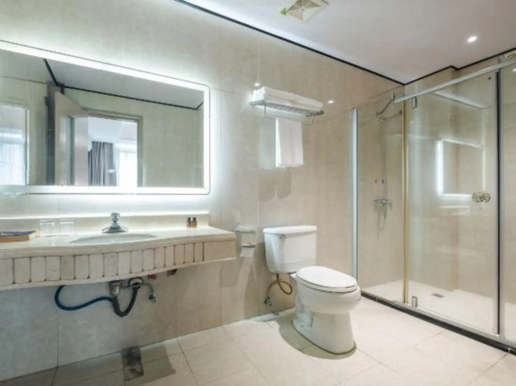 Цюаньчжоу: Wanlong Business Hotel