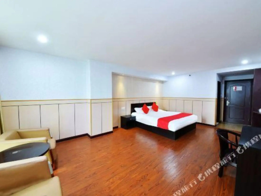 Цюаньчжоу: Wanlong Business Hotel