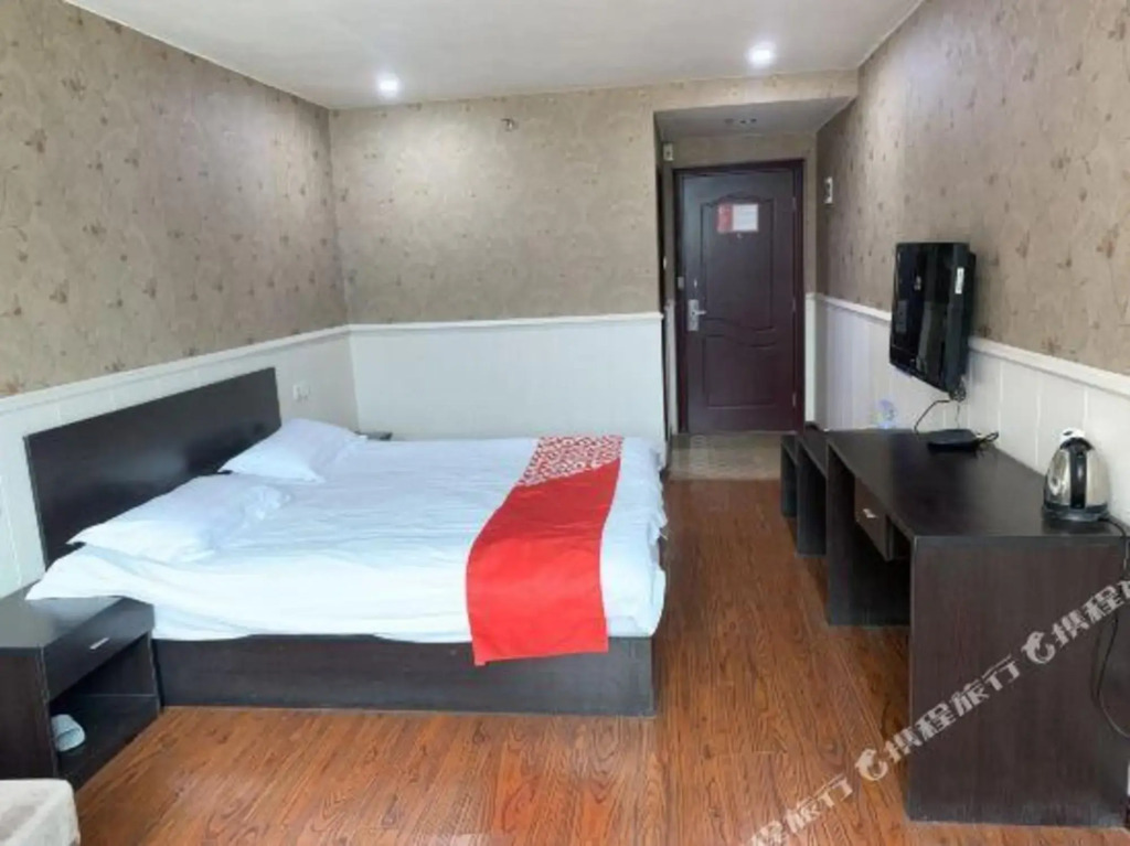 Цюаньчжоу: Wanlong Business Hotel