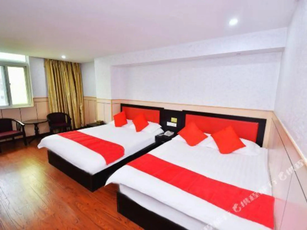 Цюаньчжоу: Wanlong Business Hotel