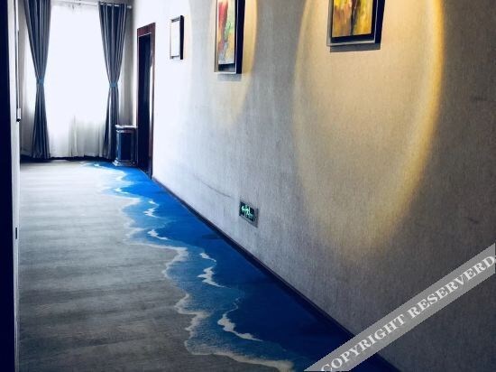 Чэнду: 成都名杰酒店