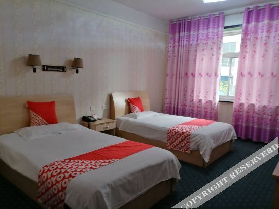 Чжэнчжоу: OYO Zhengzhou New Zhejiang Hotel